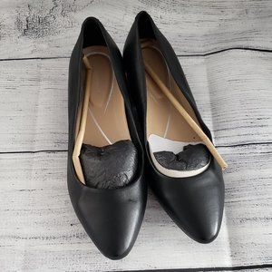 NWOT Women's Easy Spirit Caldise Leather Low Heel Dress Shoe - Wide Width